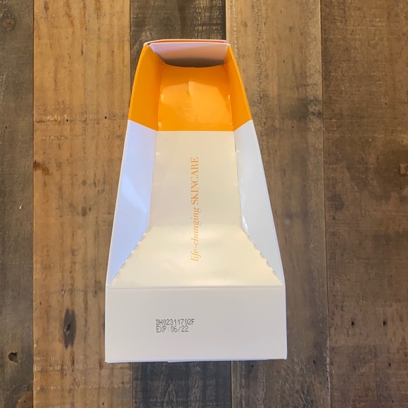 NEW R+F Reverse Lightening Regimen DISCONTINUED - Picture 5 of 6